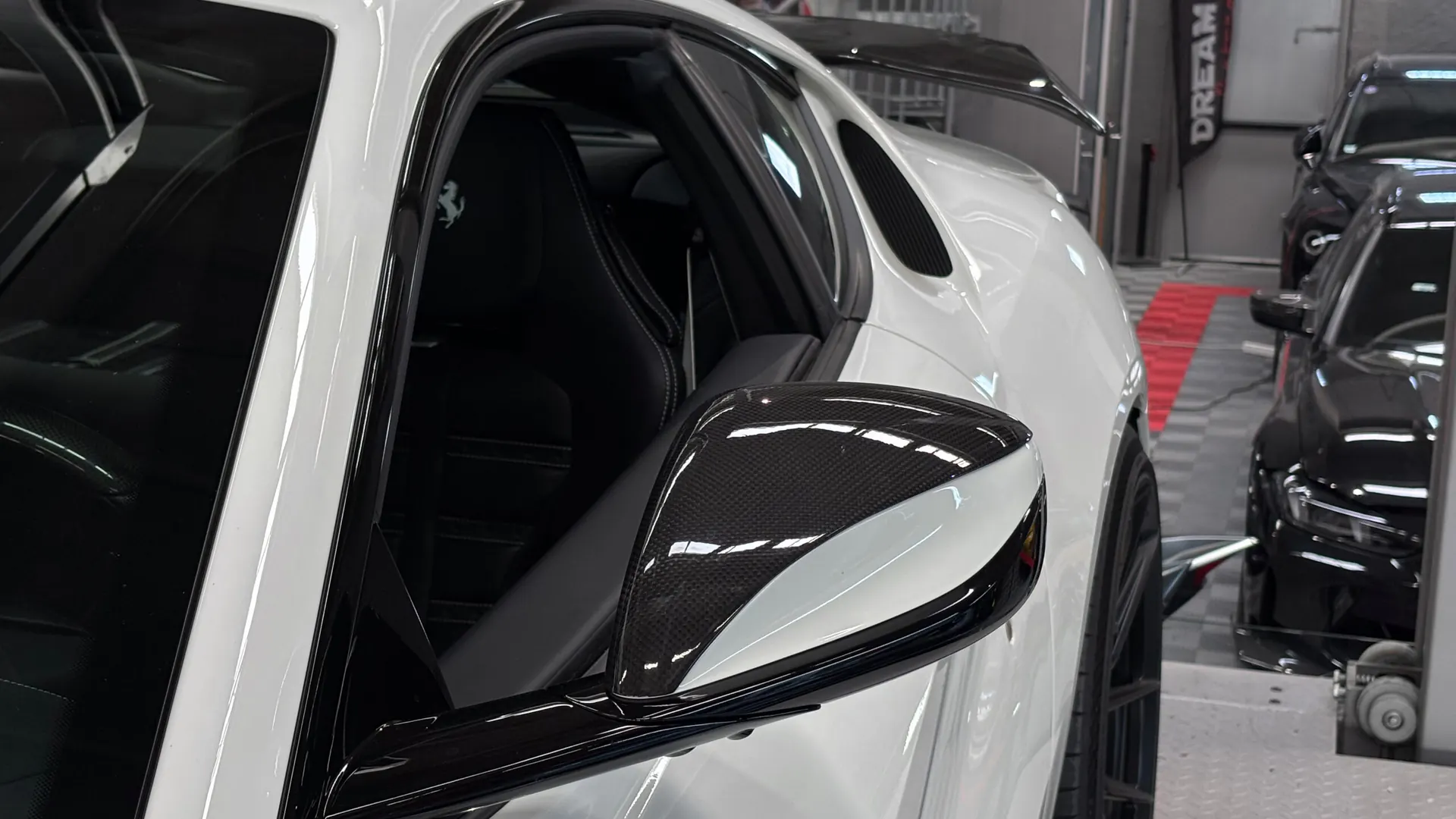 Ferrari 812 — photo 30