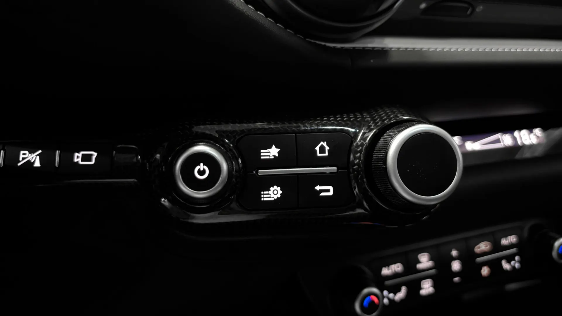 Ferrari 812 — photo 47