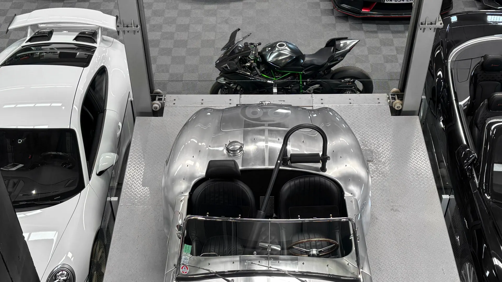 Shelby Cobra — photo 27