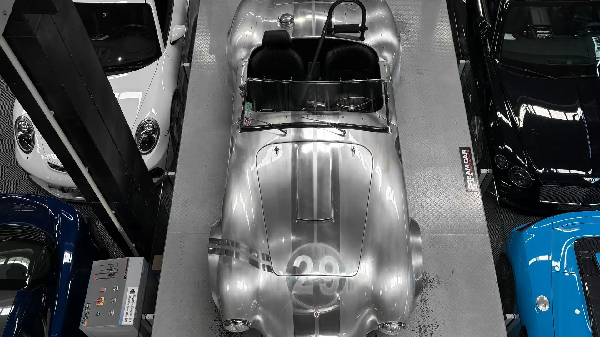 Shelby Cobra — photo 10