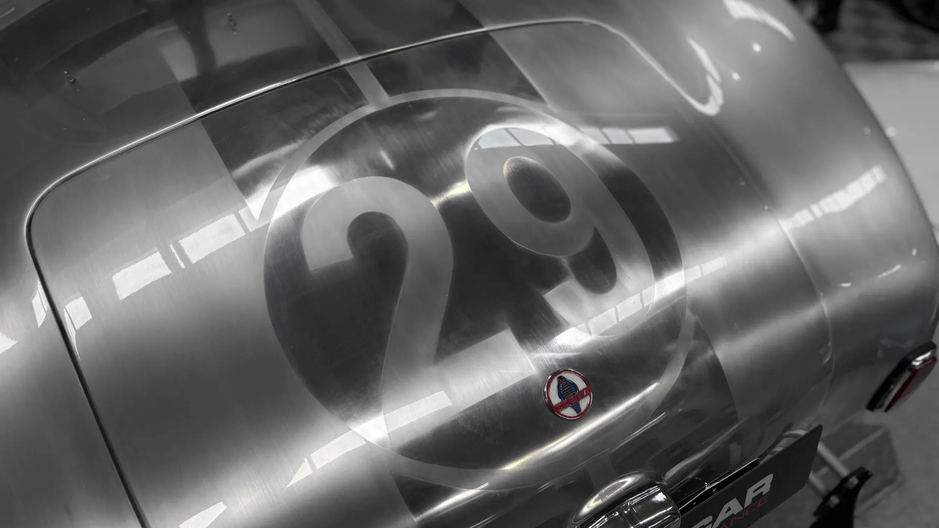 Shelby Cobra — photo 32