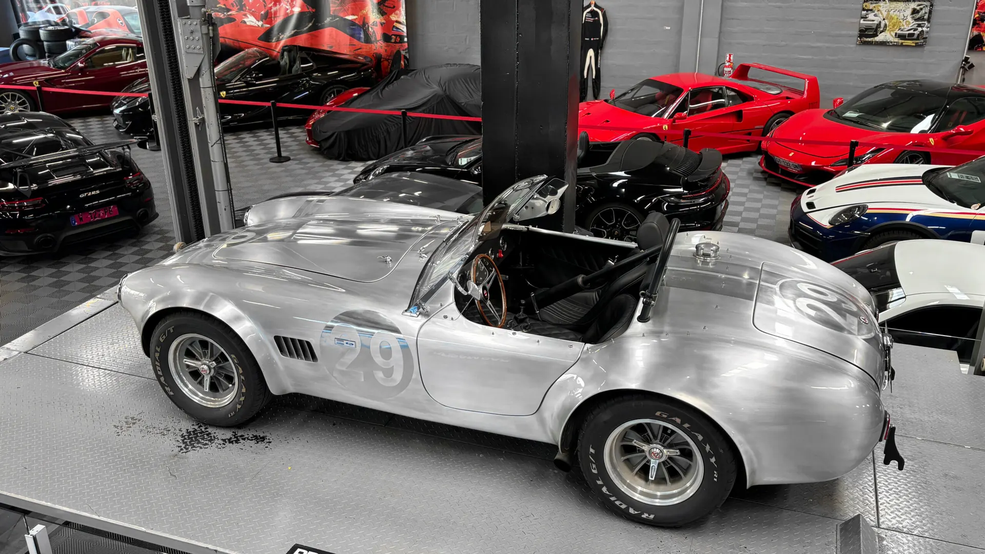 Shelby Cobra — photo 3