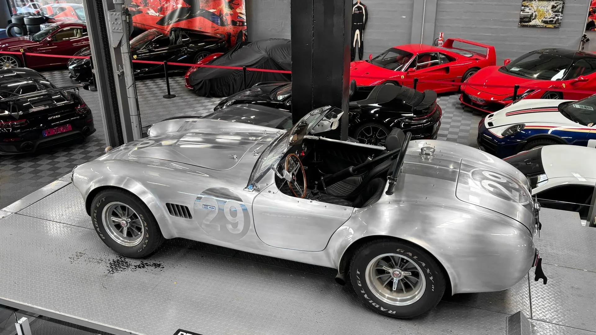 Shelby Cobra — photo 3