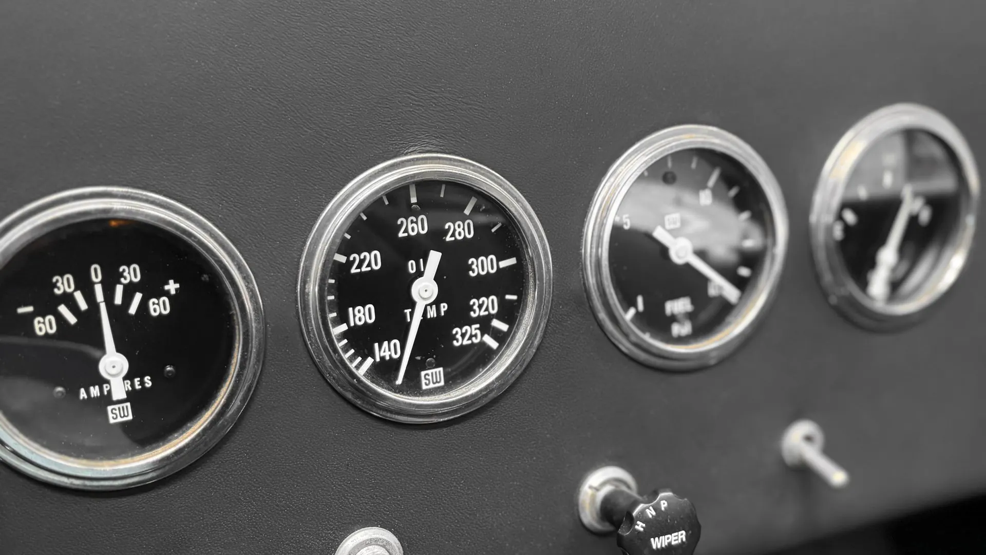 Shelby Cobra — photo 18