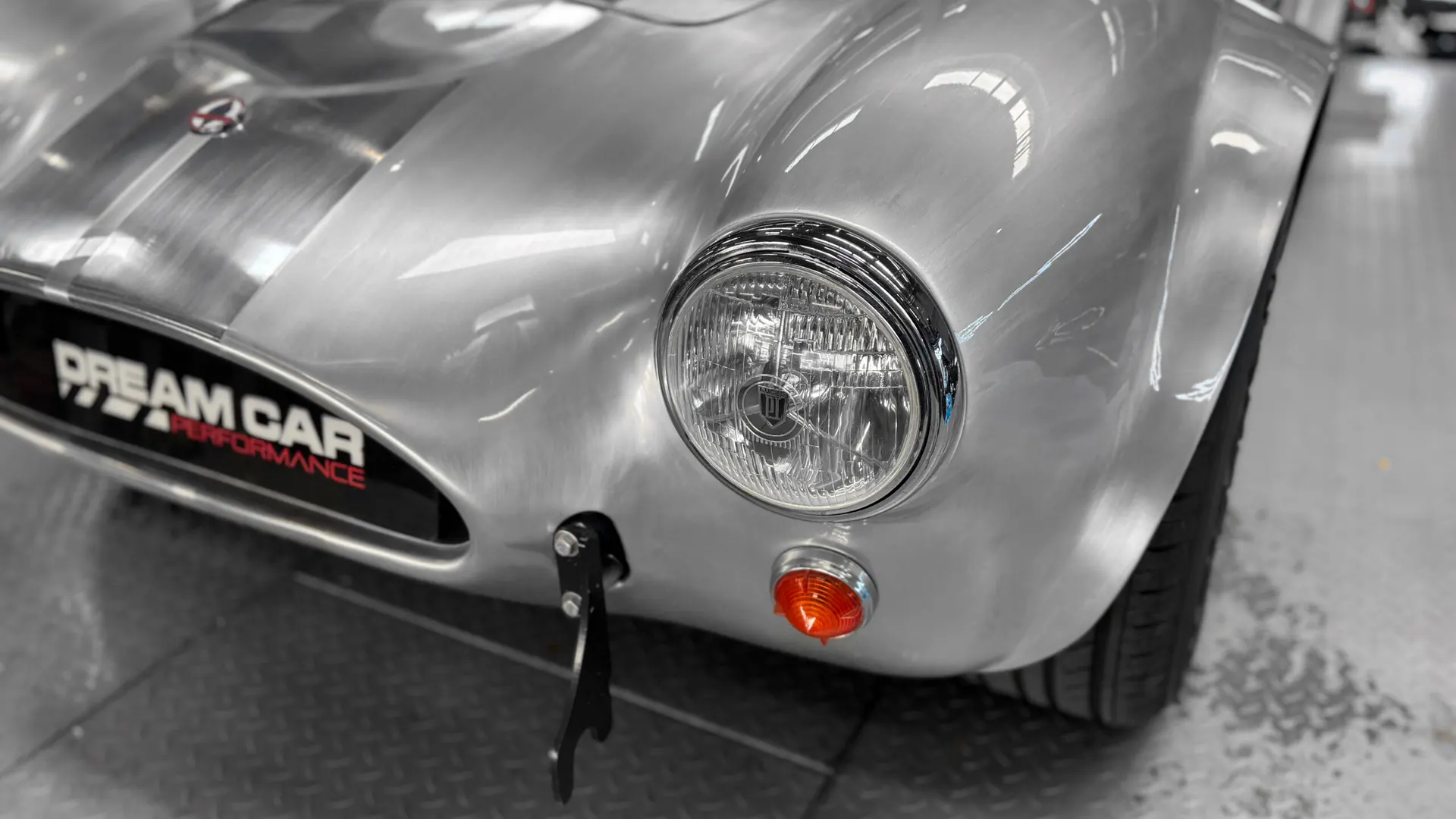 Shelby Cobra — photo 9