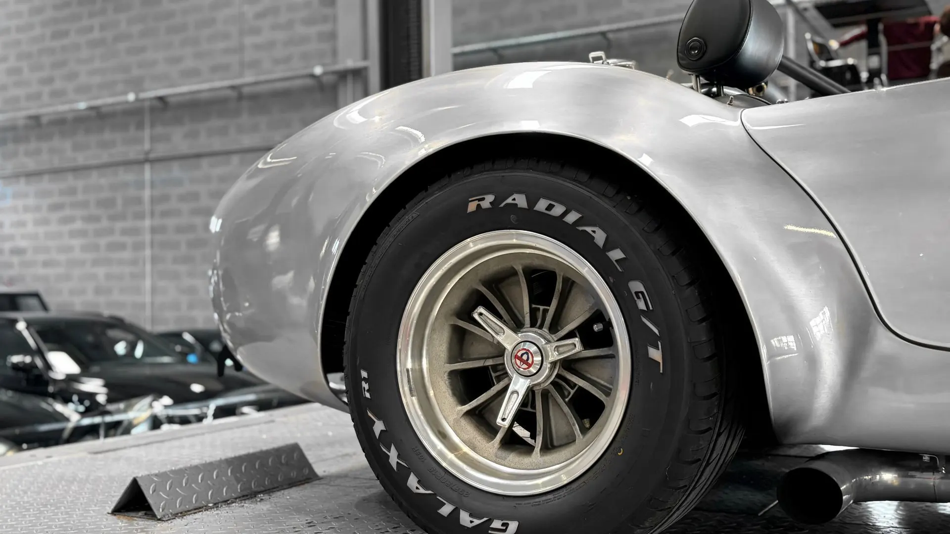 Shelby Cobra — photo 8