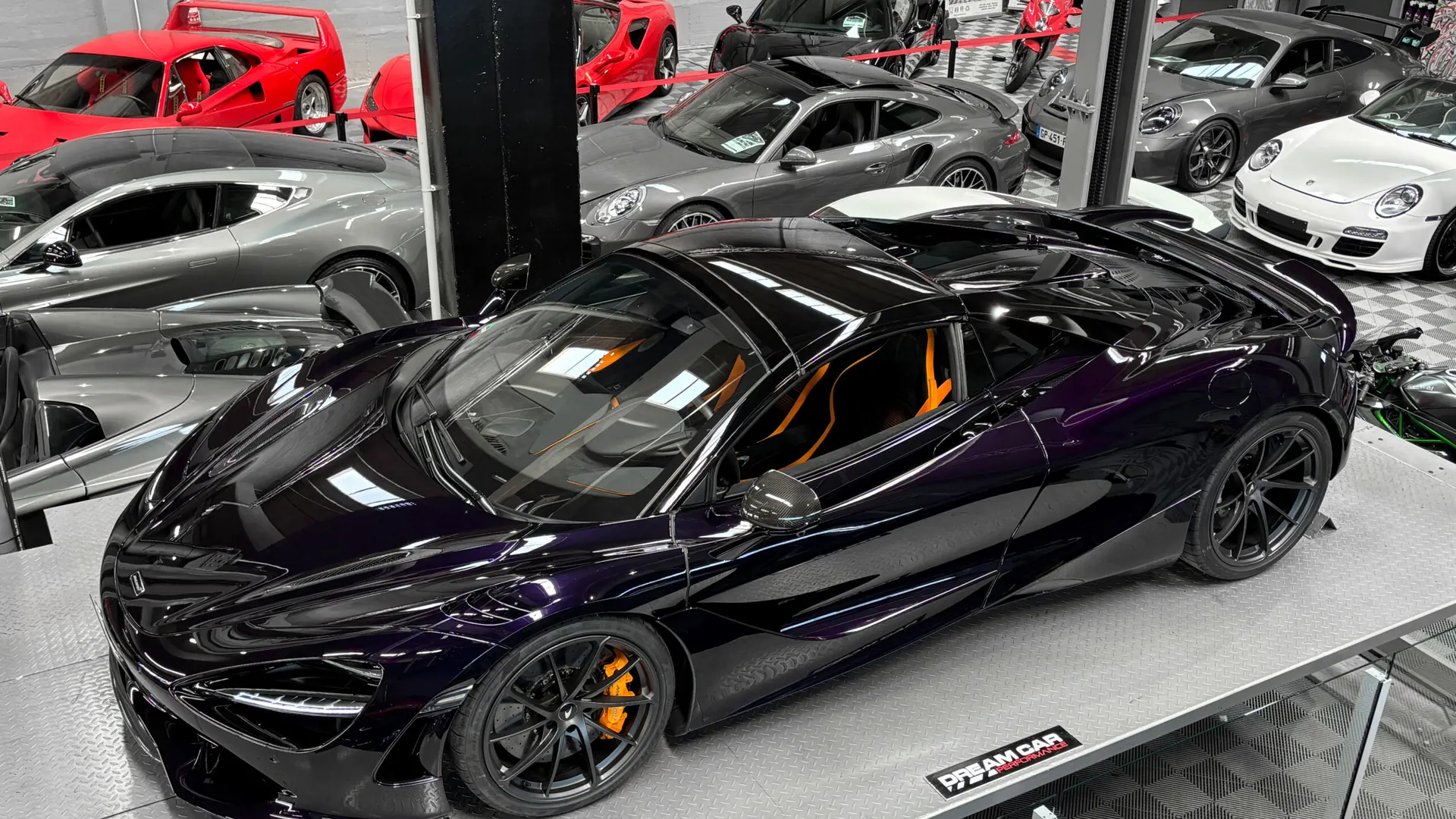McLaren 750 — photo 2