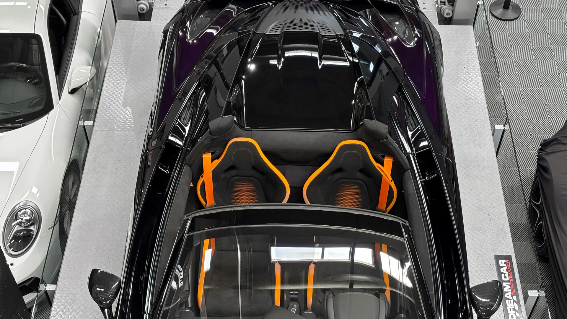 McLaren 750 — photo 12