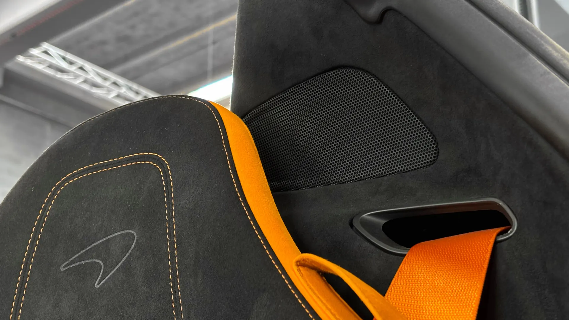 McLaren 750 — photo 21
