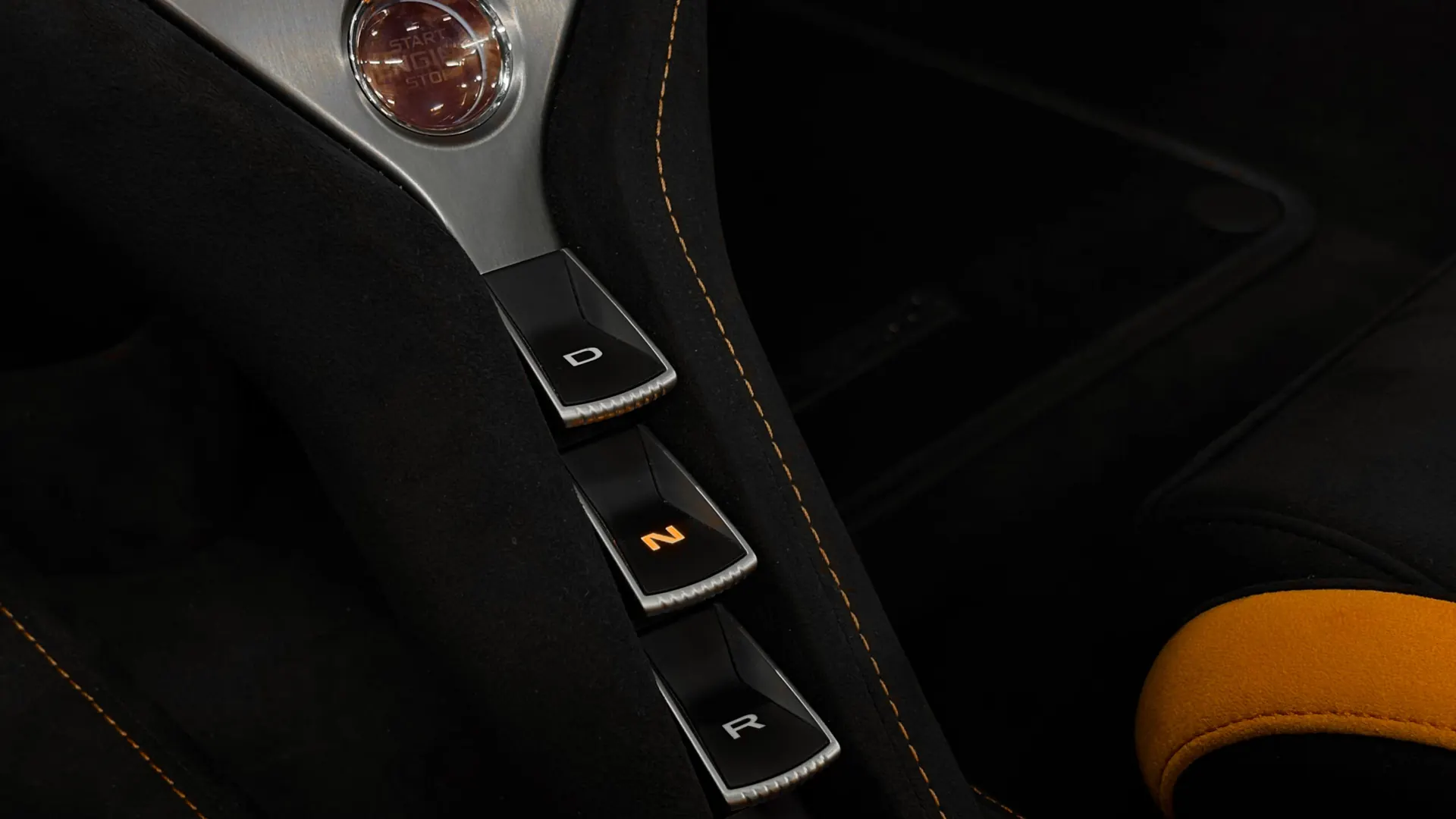 McLaren 750 — photo 50