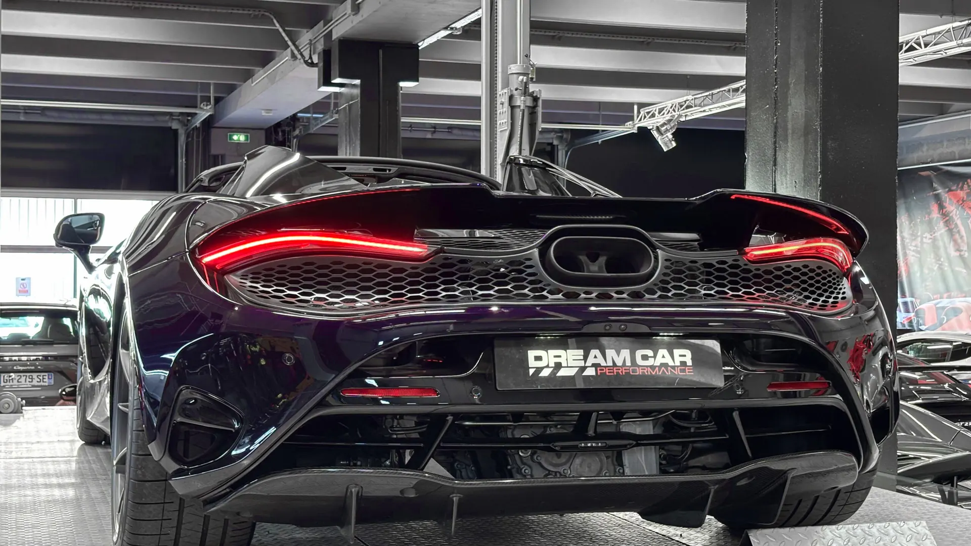 McLaren 750 — photo 7