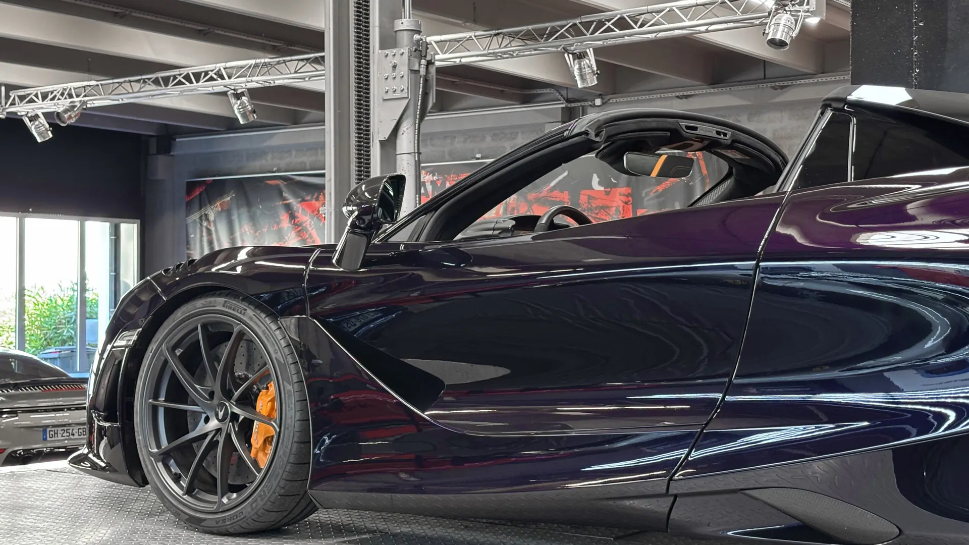 McLaren 750 — photo 40