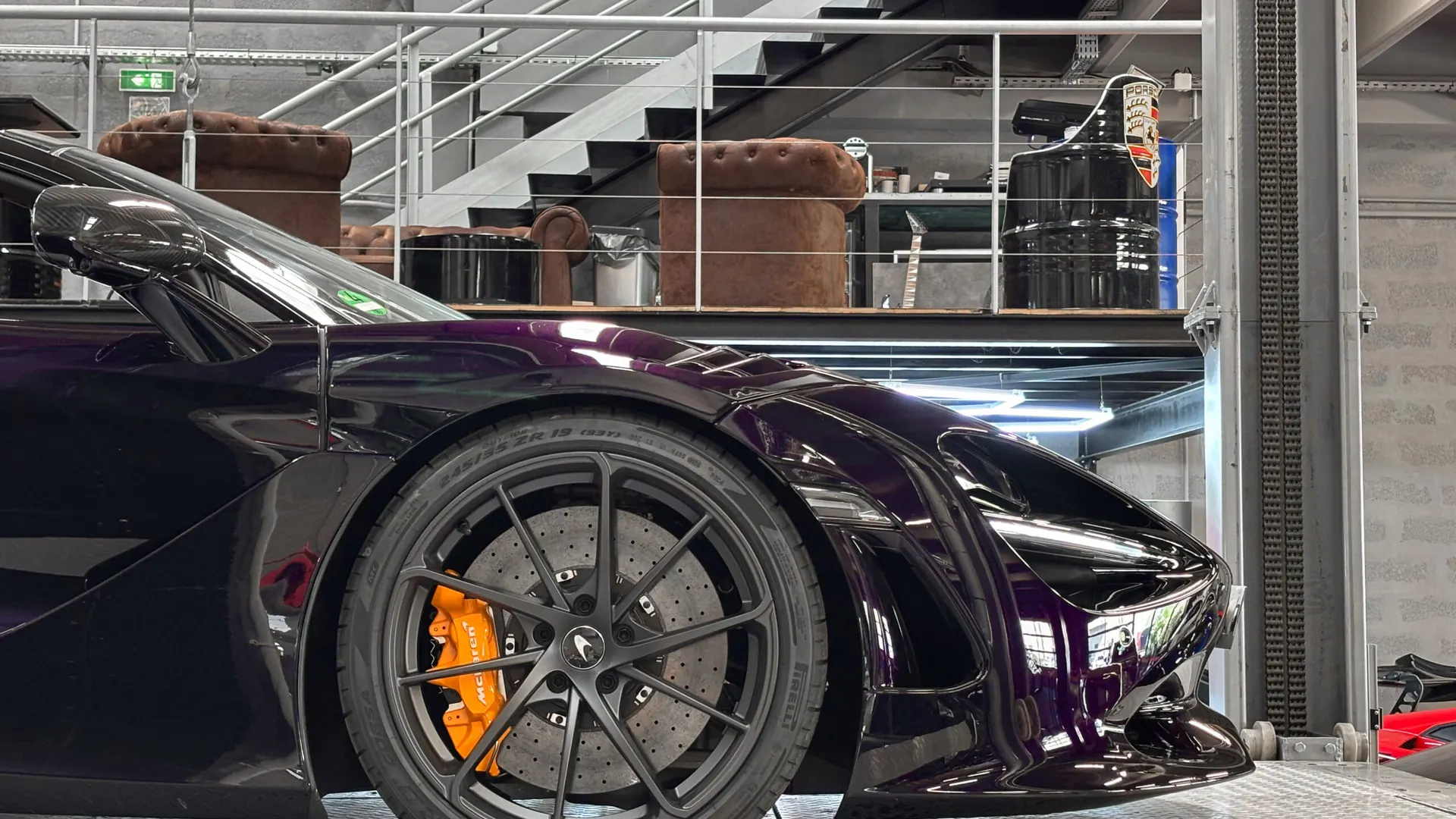 McLaren 750 — photo 49