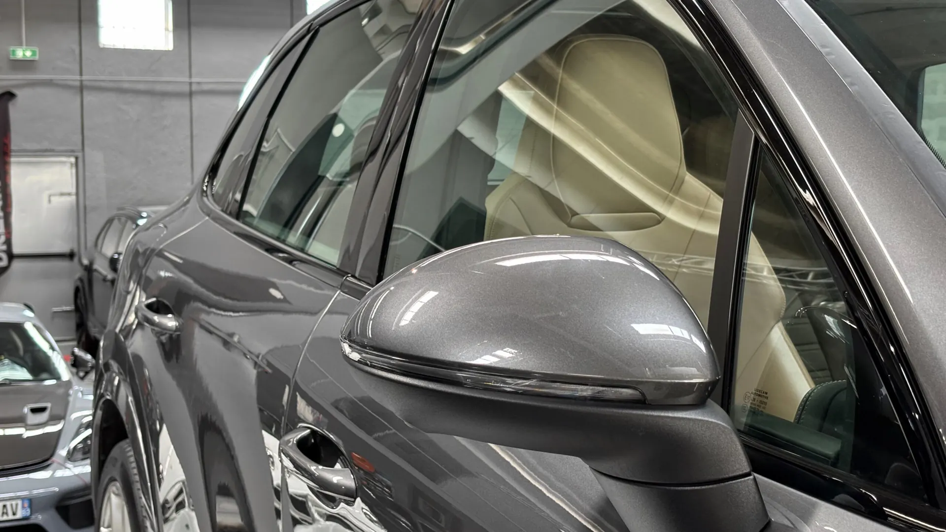 Porsche CAYENNE — photo 26