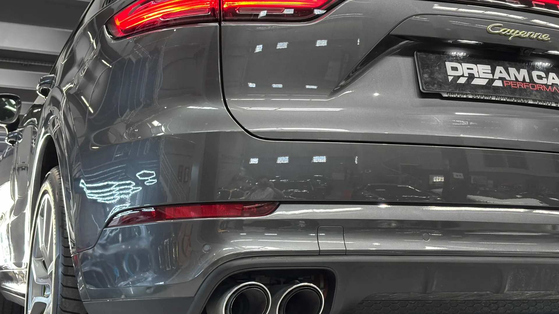 Porsche CAYENNE — photo 23