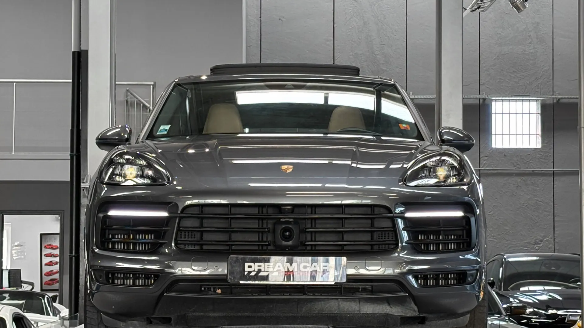 Porsche CAYENNE — photo 11