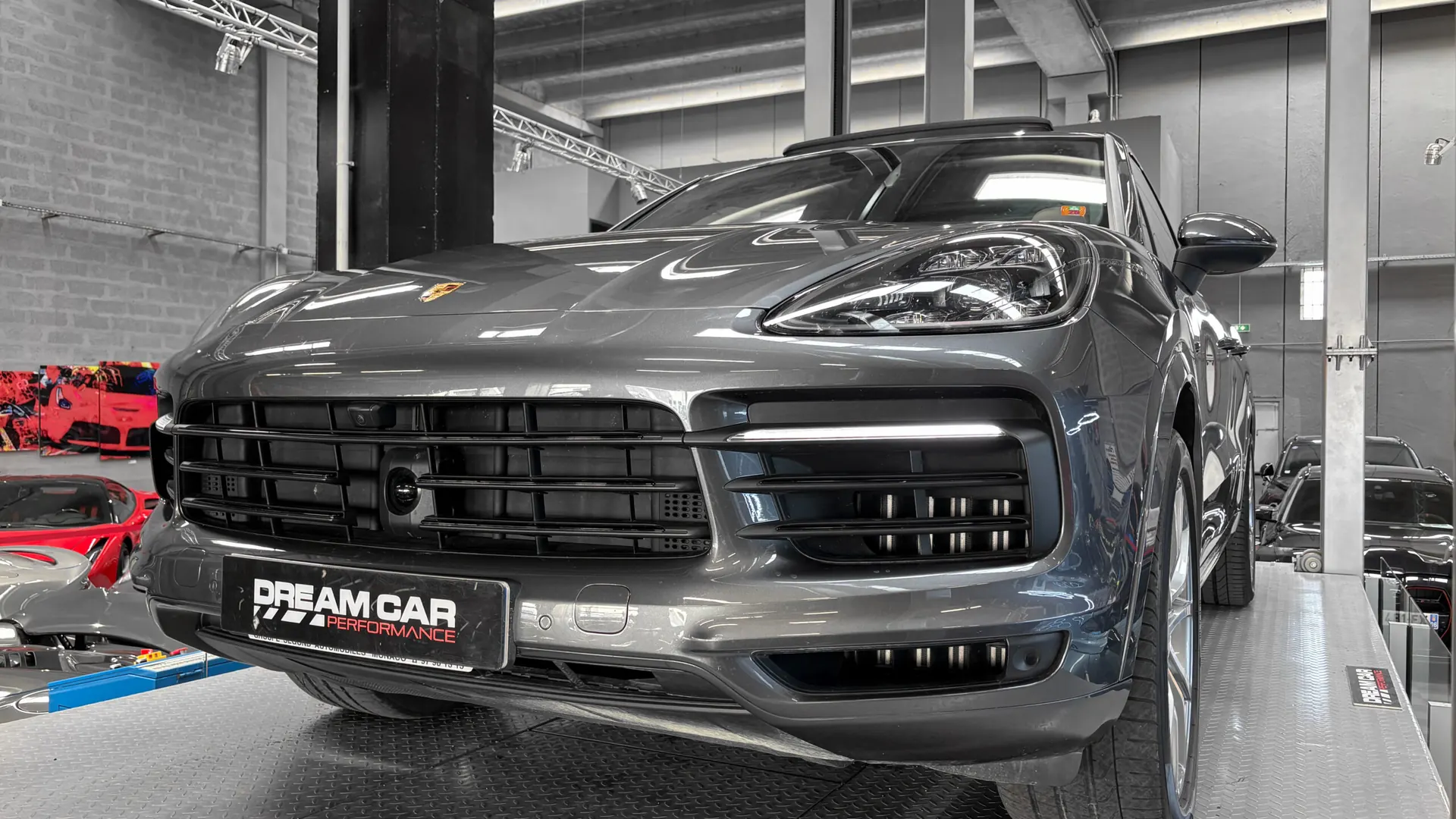 Porsche CAYENNE — photo 9