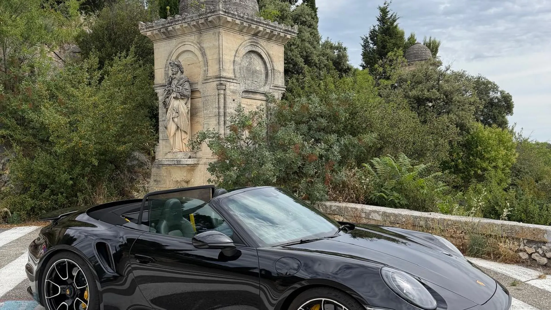 Porsche 992 — photo 9