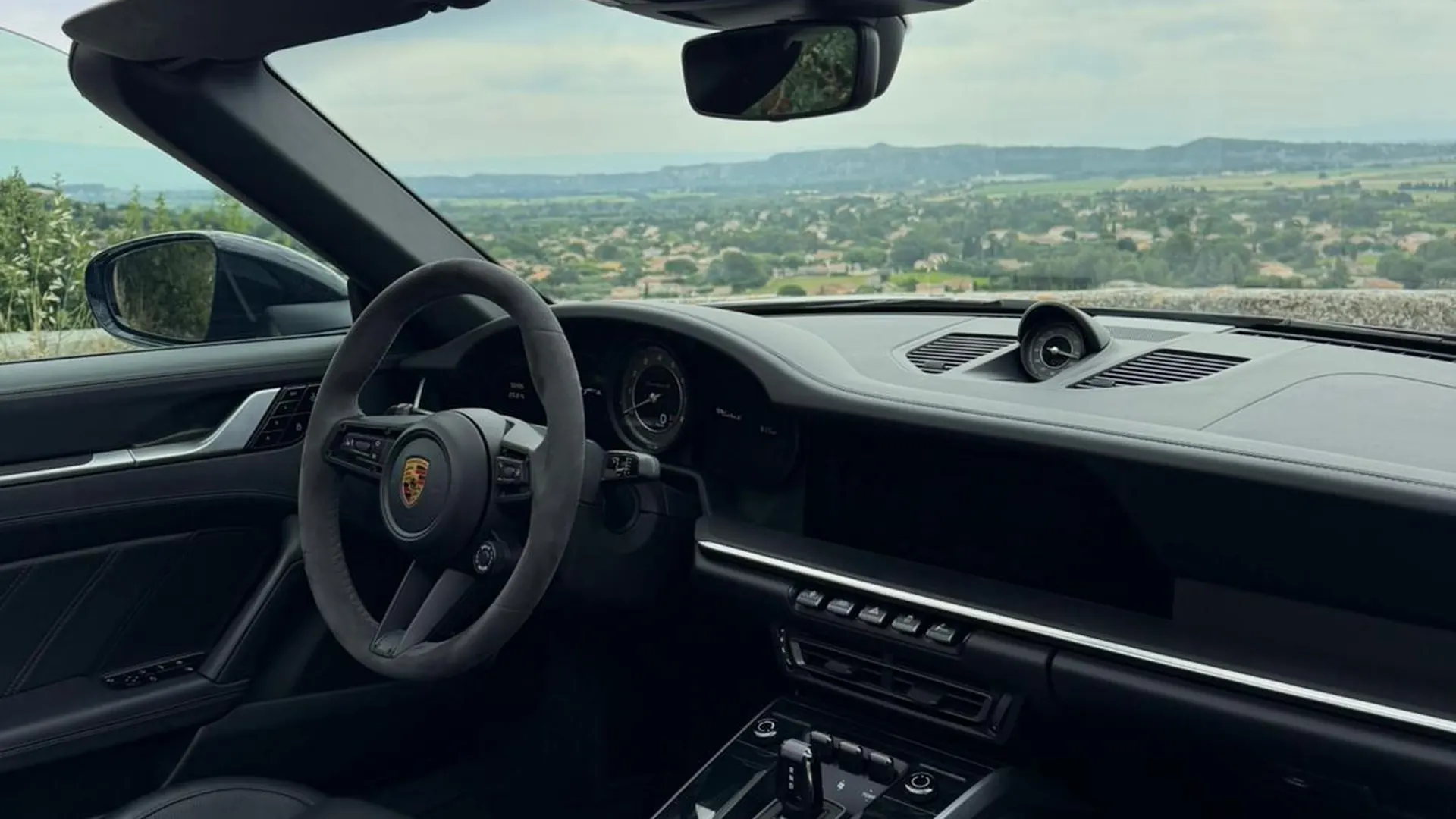 Porsche 992 — photo 42
