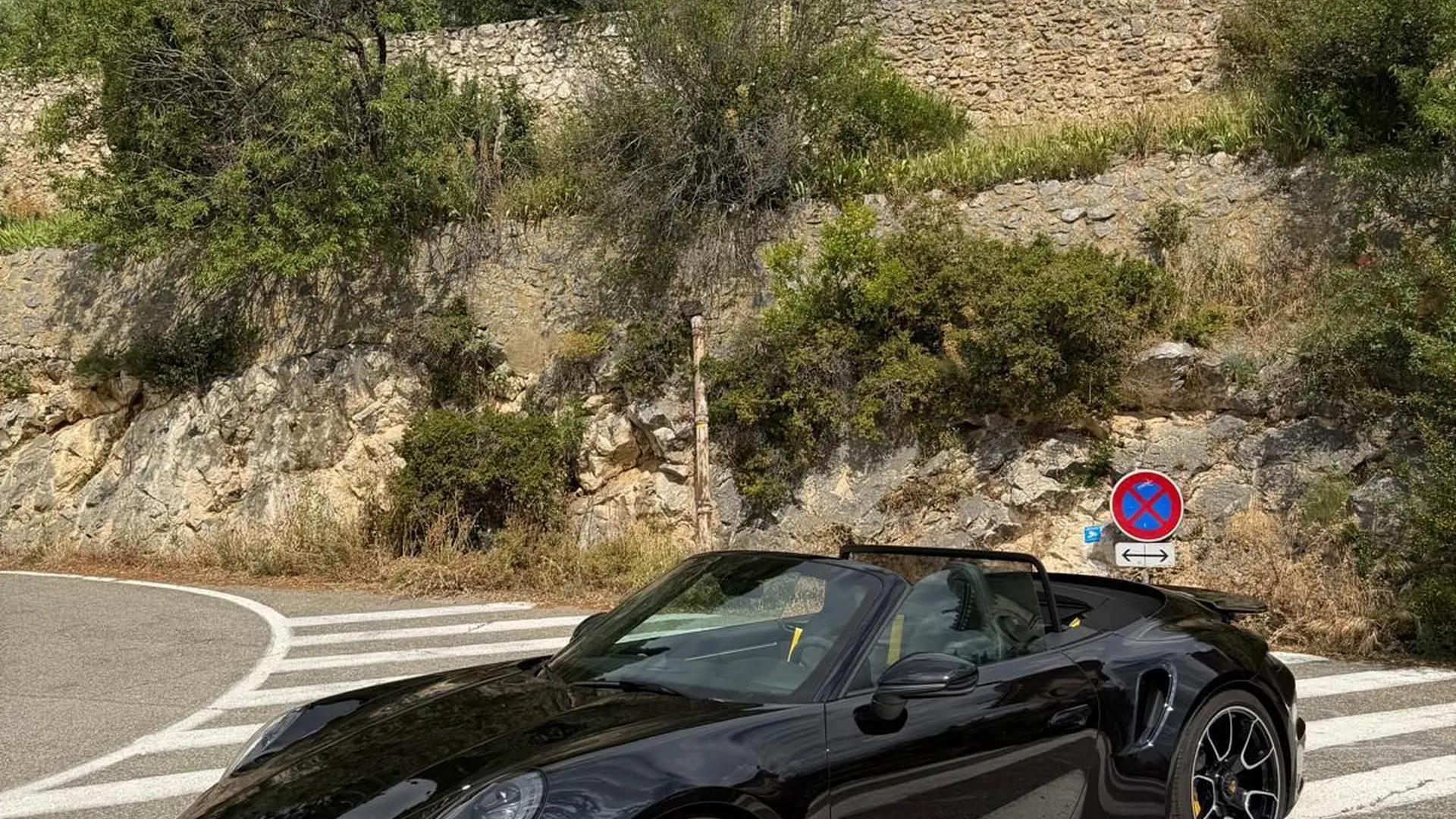 Porsche 992 — photo 8