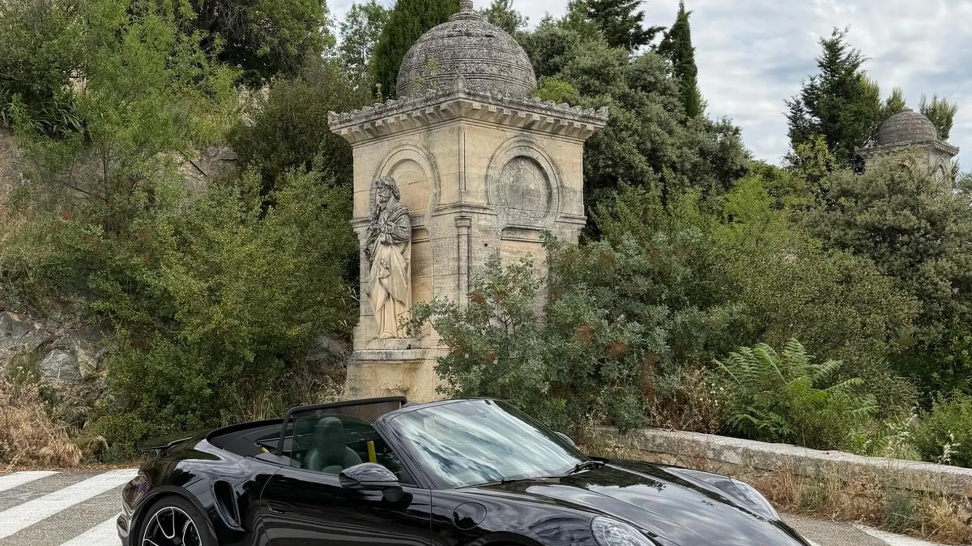 Porsche 992 — photo 20