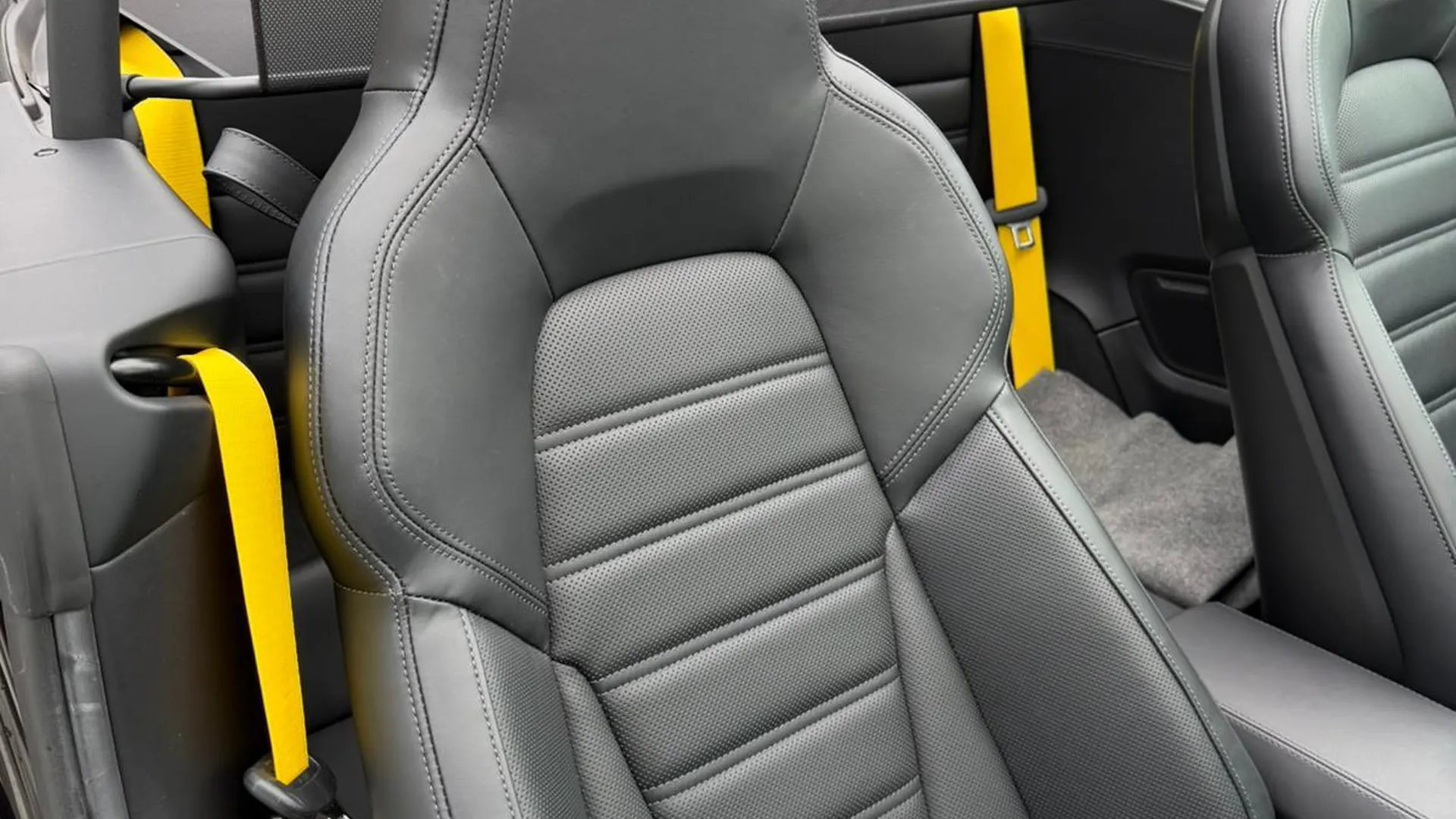 Porsche 992 — photo 41