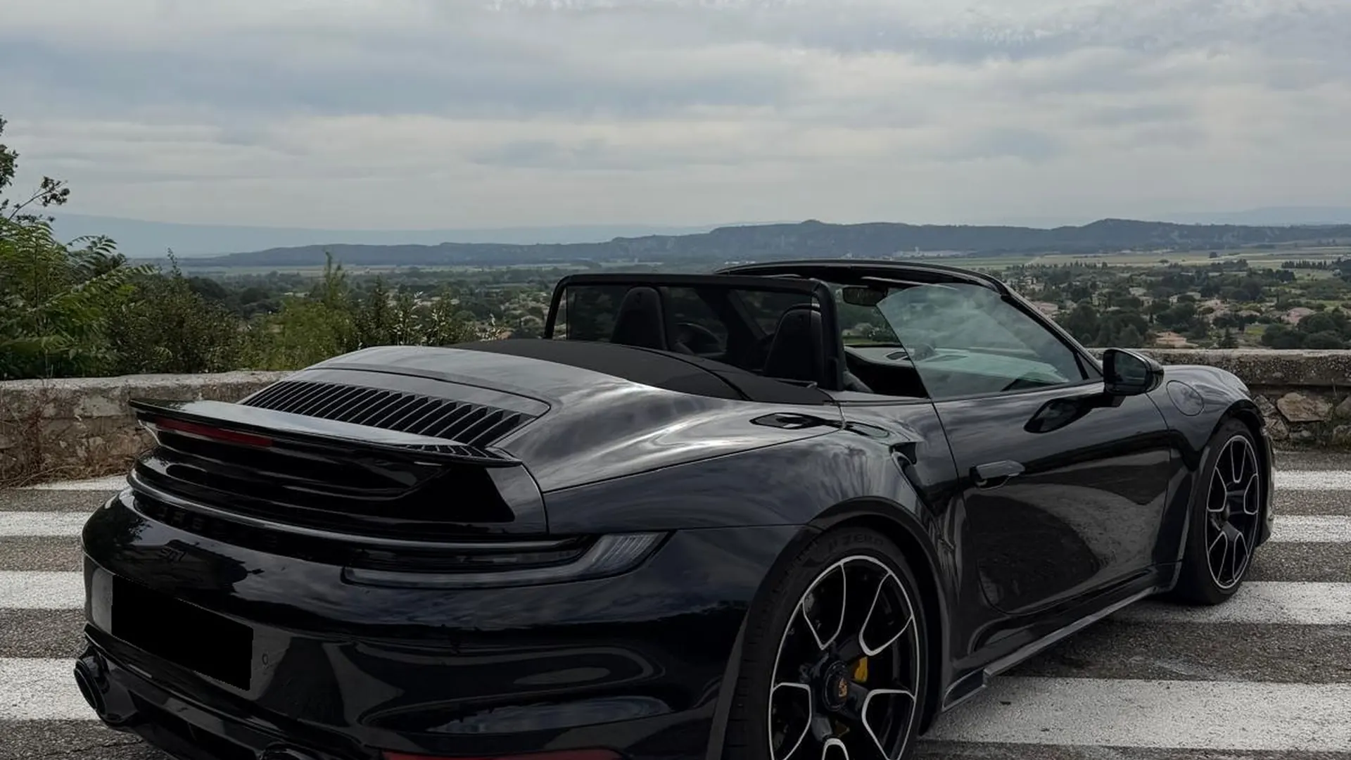 Porsche 992 — photo 10