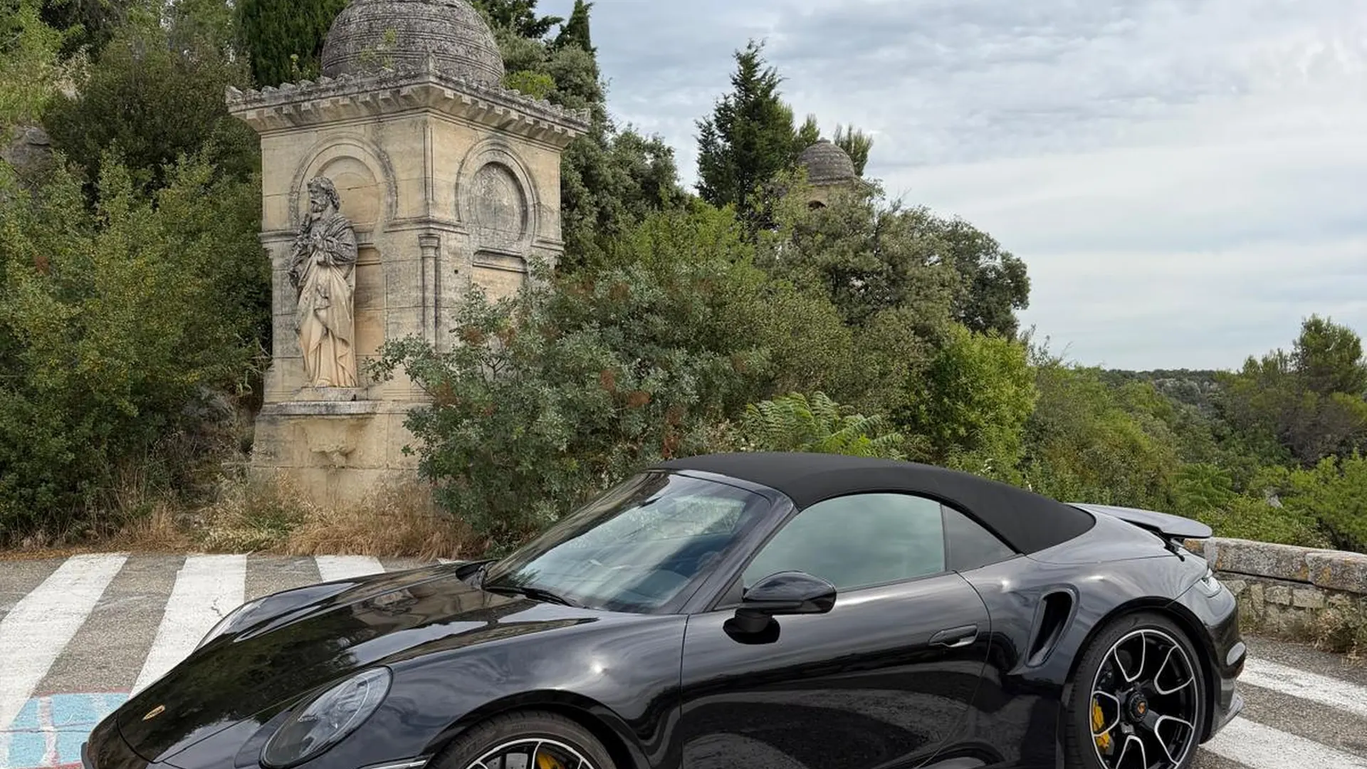 Porsche 992 — photo 18