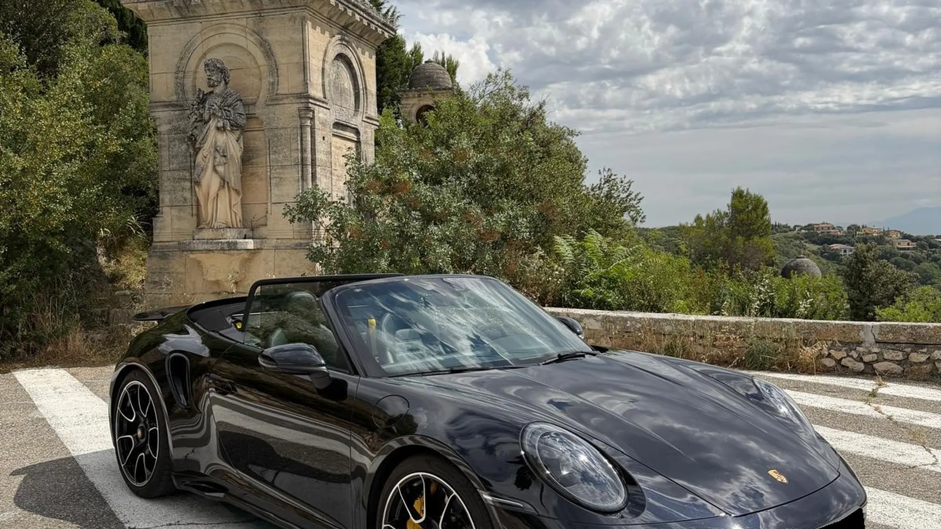 Porsche 992 — photo 8