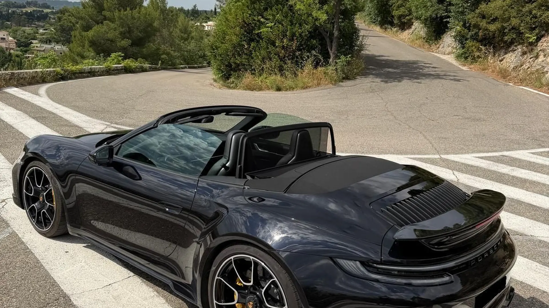 Porsche 992 — photo 14