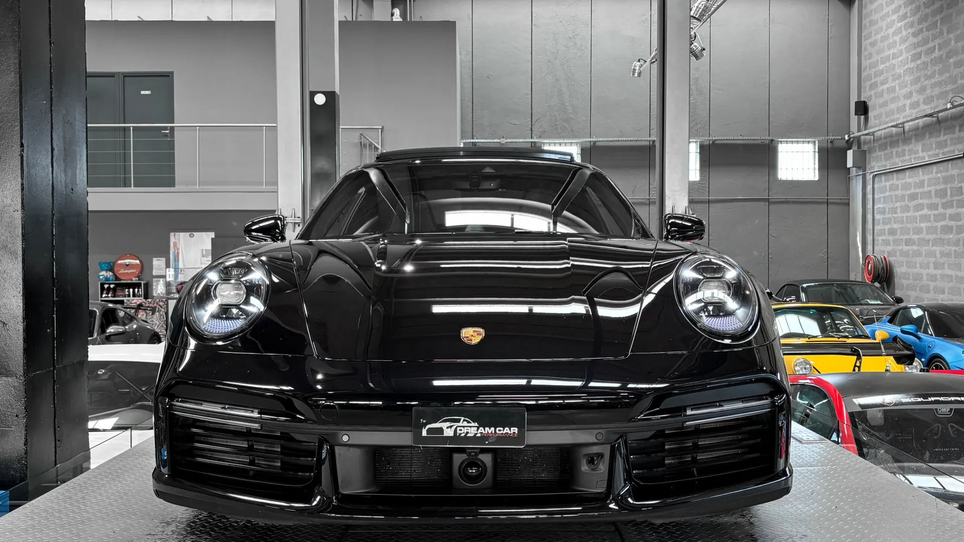 Porsche 992 — photo 9