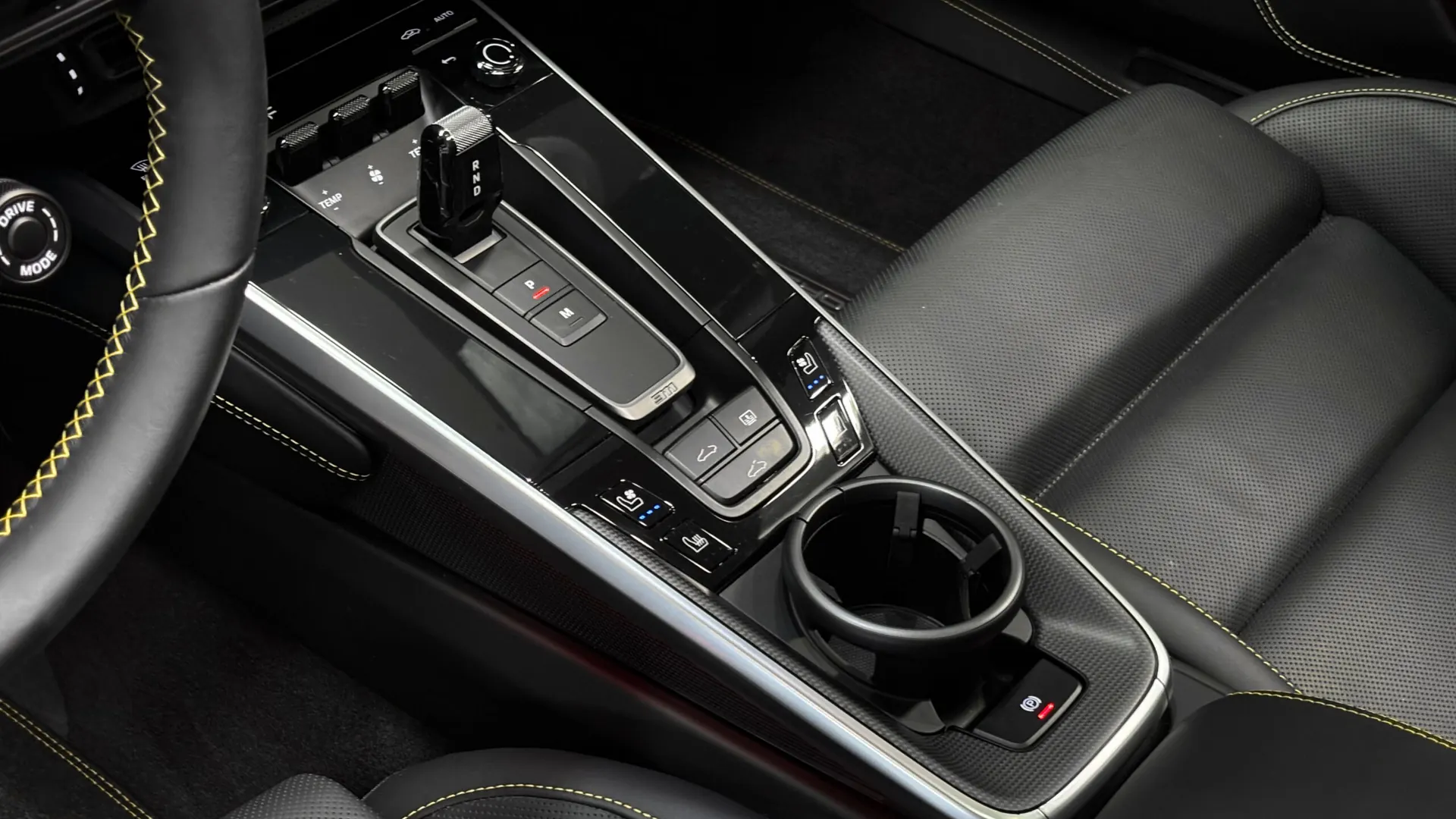 Porsche 992 — photo 40