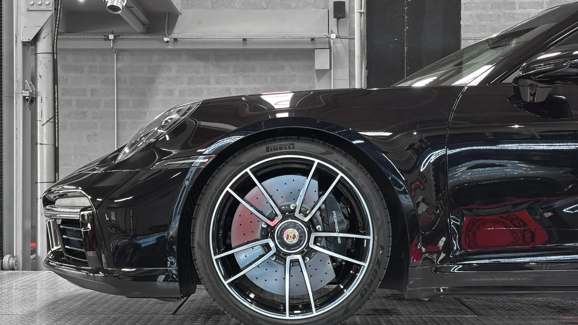 Porsche 992 — photo 17