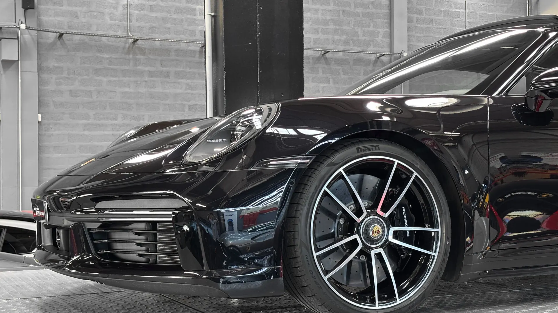Porsche 992 — photo 18