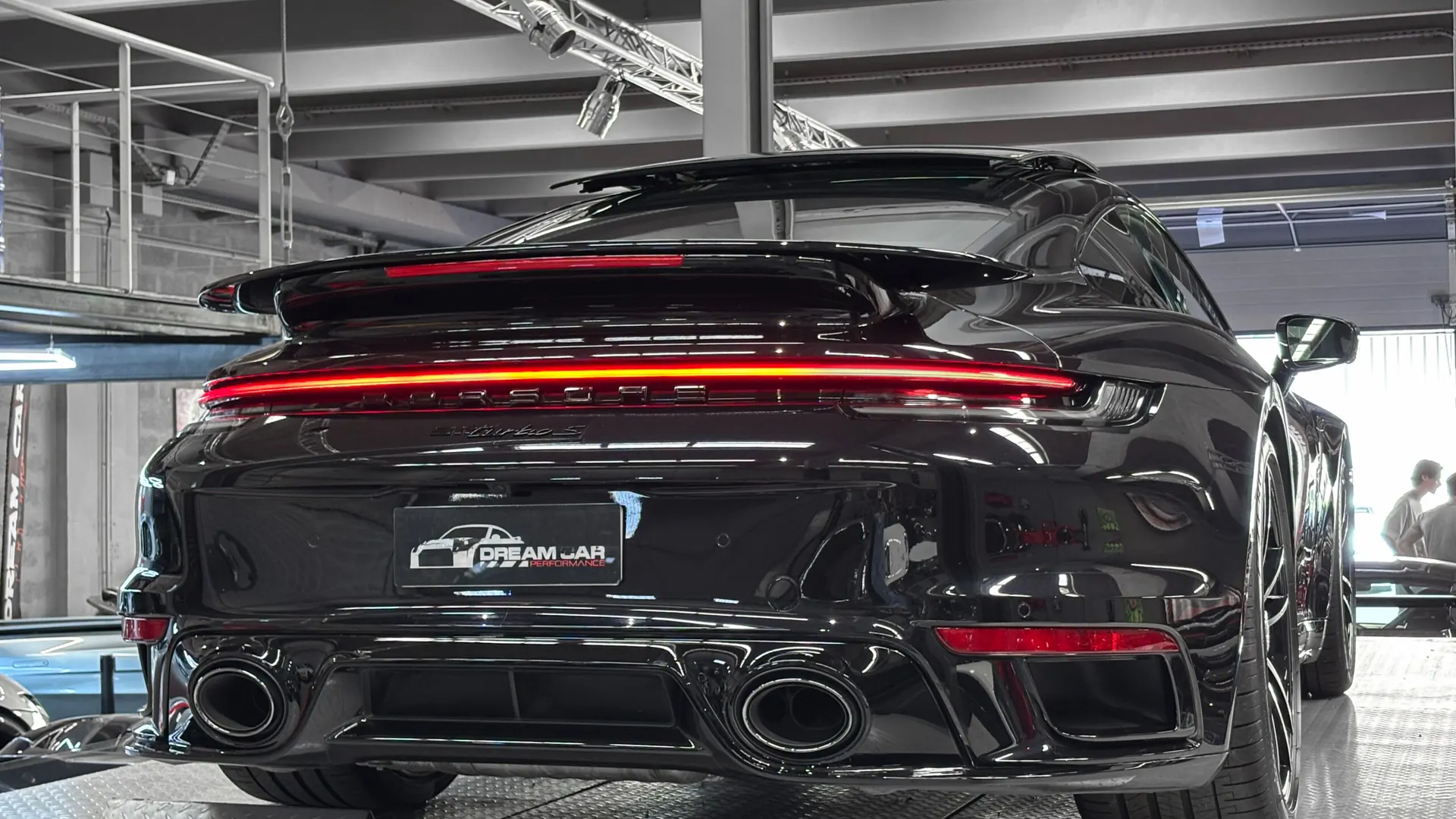 Porsche 992 — photo 13