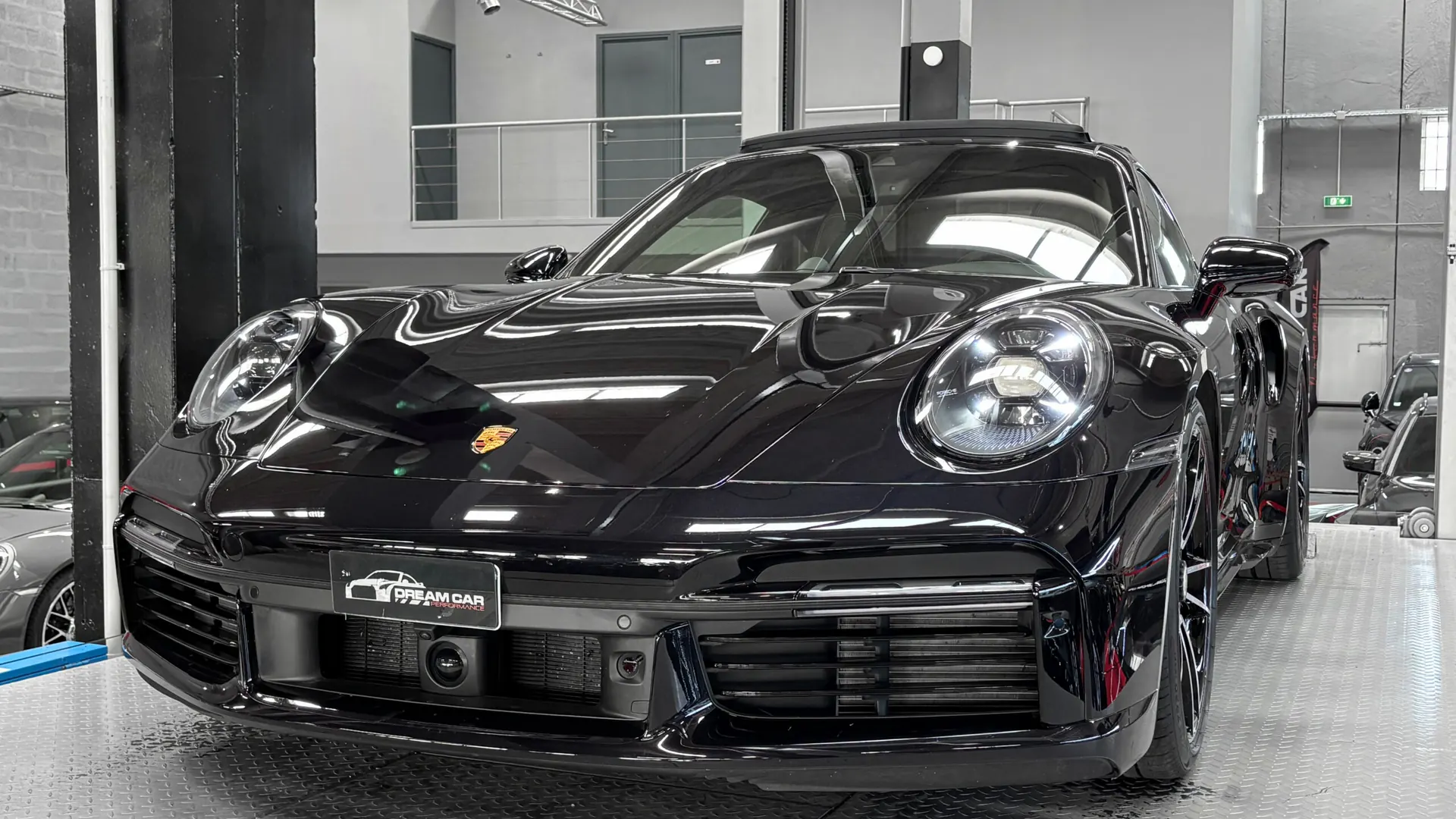Porsche 992 — photo 10