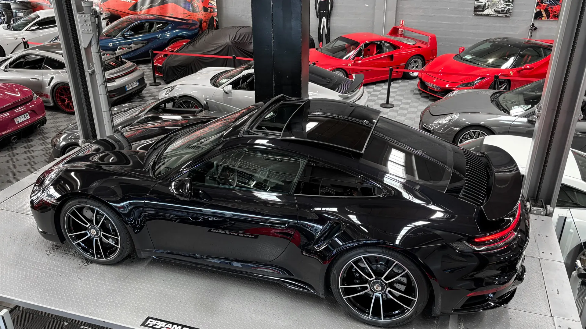 Porsche 992 — photo 3