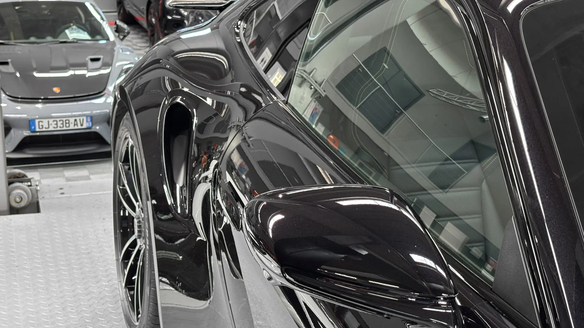 Porsche 992 — photo 22