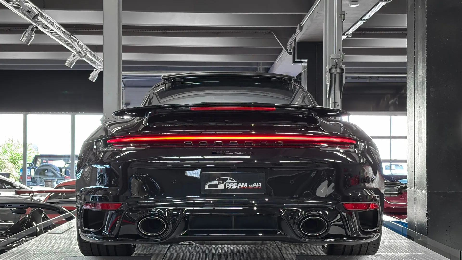 Porsche 992 — photo 14