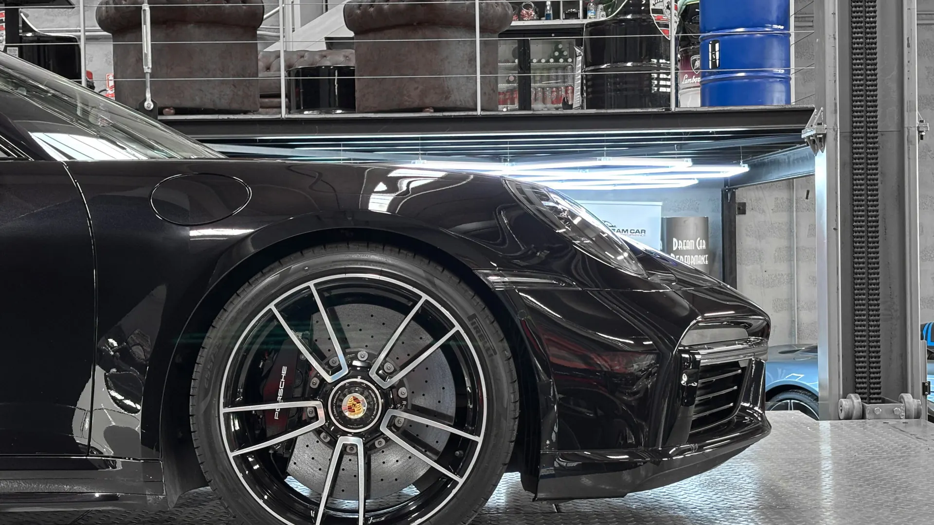 Porsche 992 — photo 11