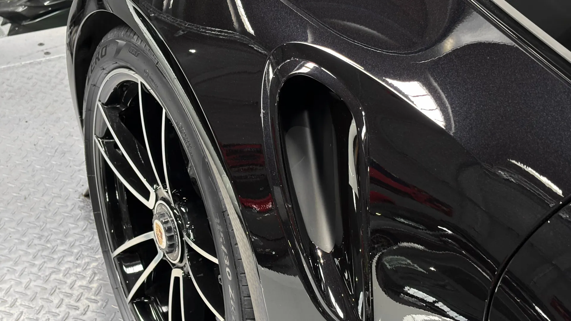 Porsche 992 — photo 23