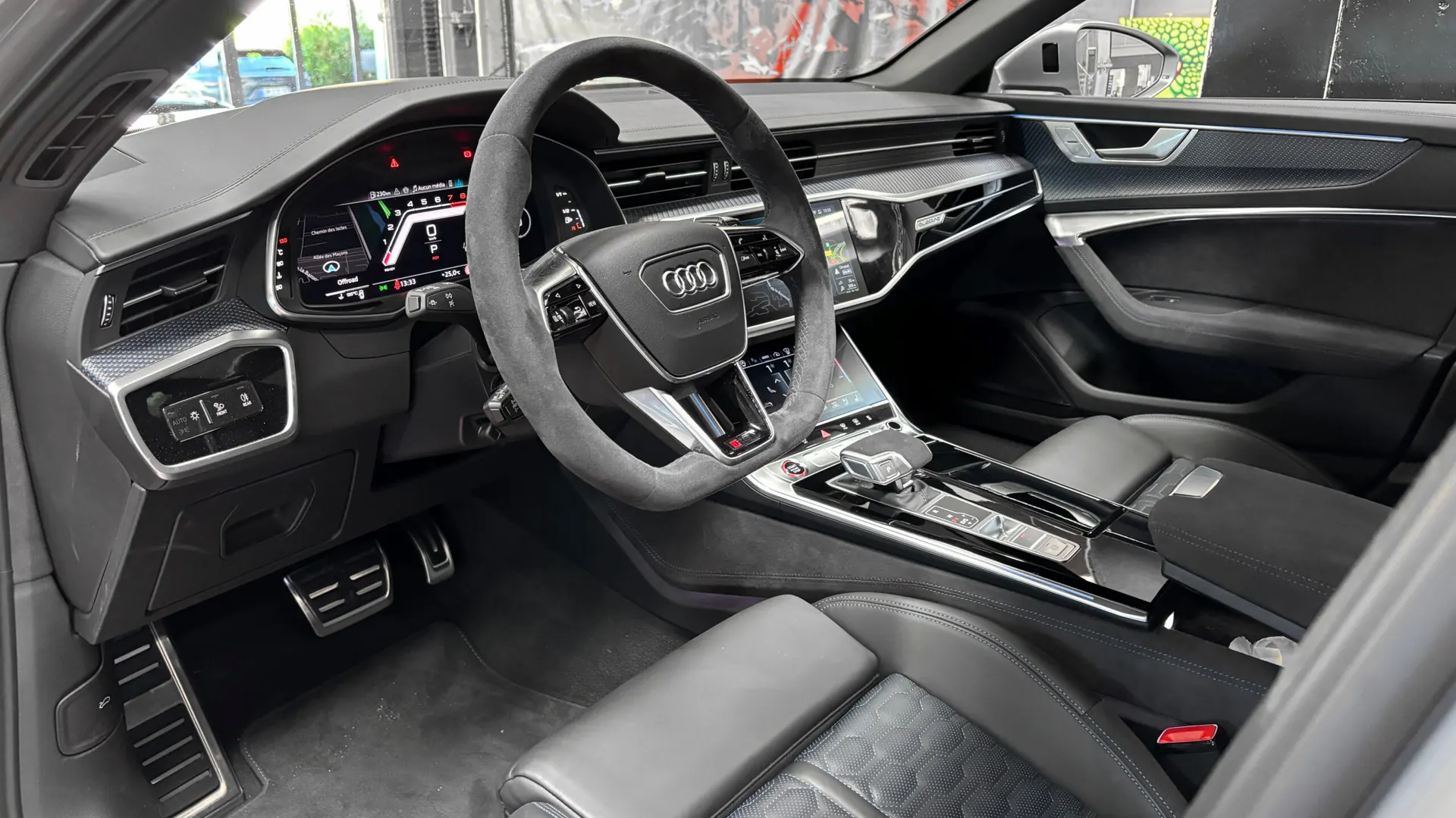 Audi RS6 — photo 26