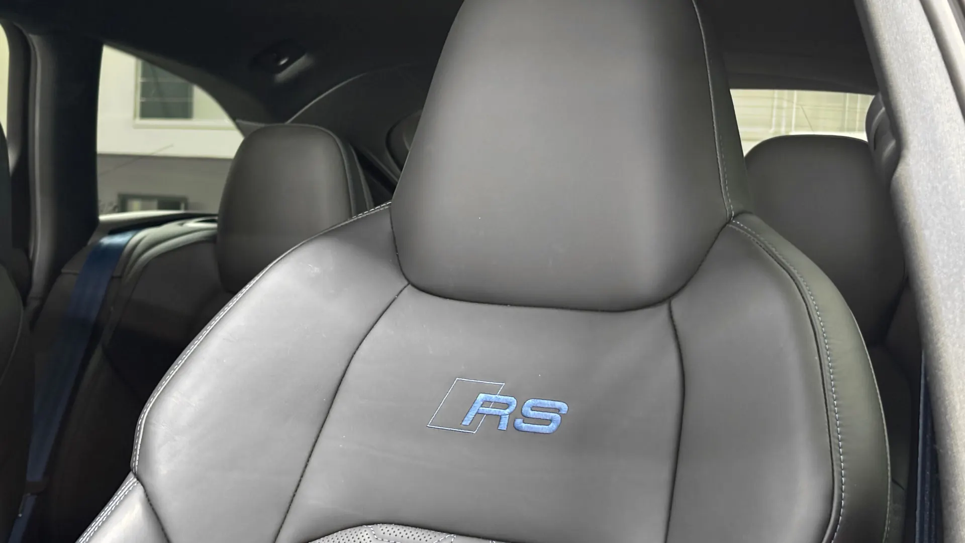 Audi RS6 — photo 46