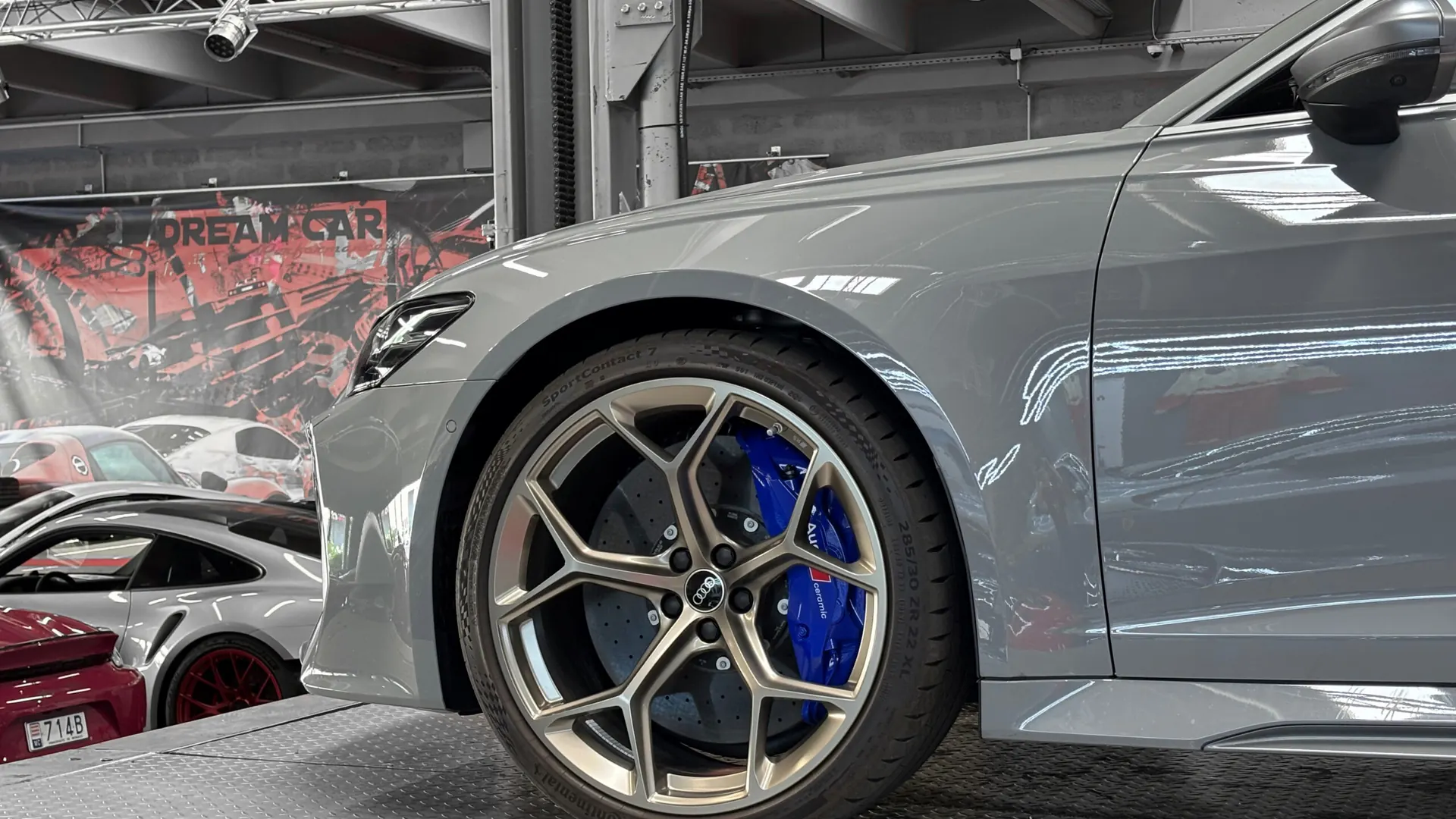 Audi RS6 — photo 19