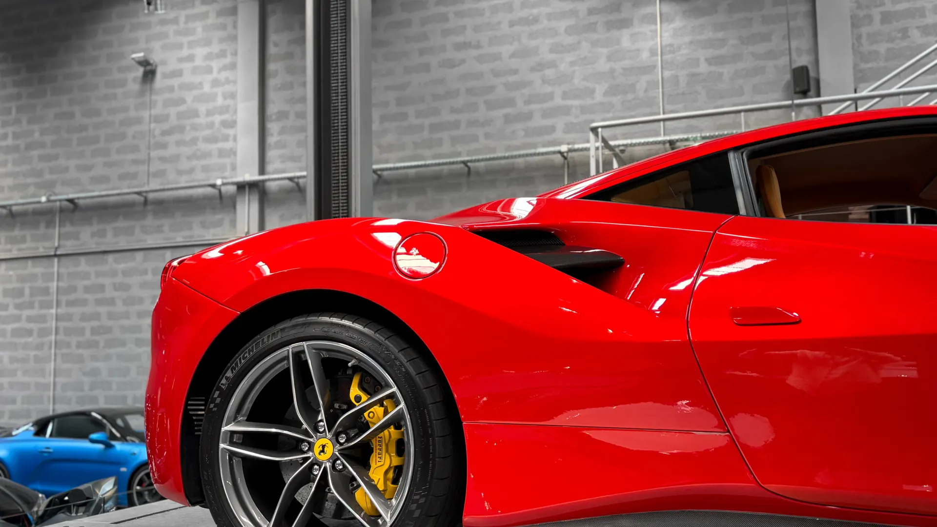 Ferrari 488 — photo 17