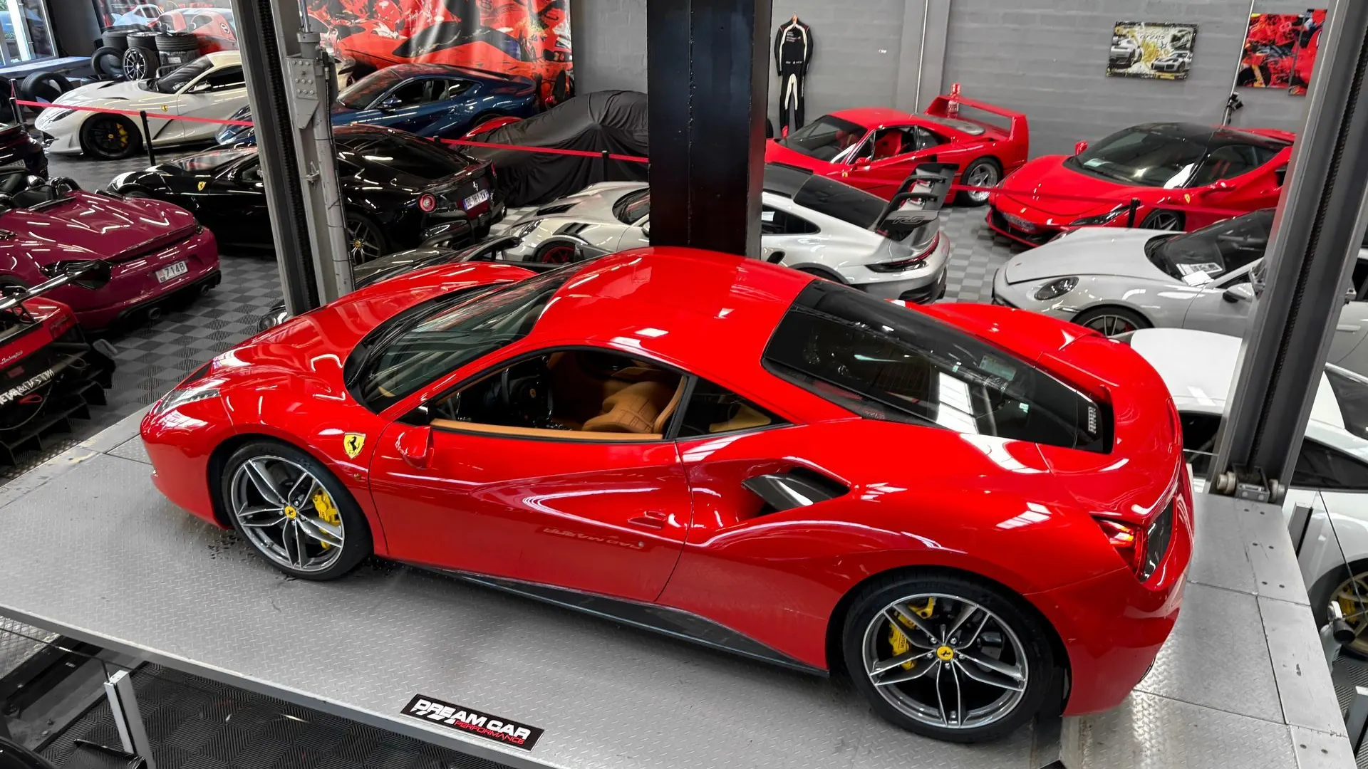 Ferrari 488 — photo 3