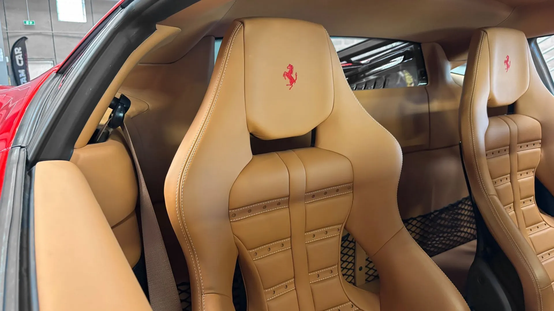 Ferrari 488 — photo 16