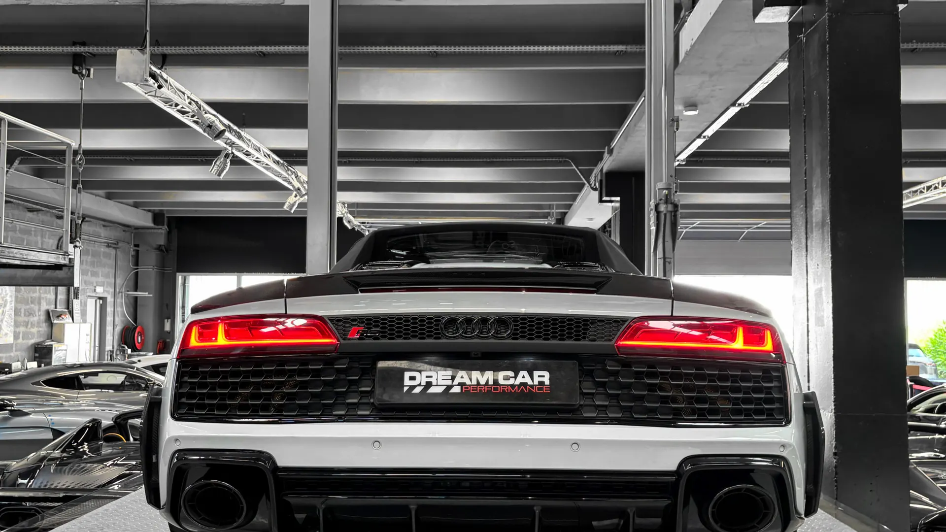 Audi R8 — photo 32