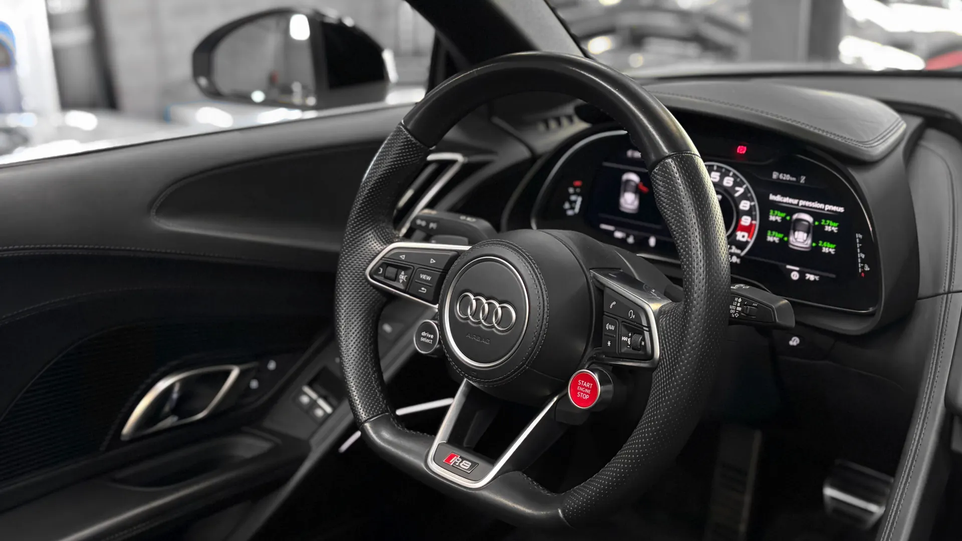 Audi R8 — photo 17