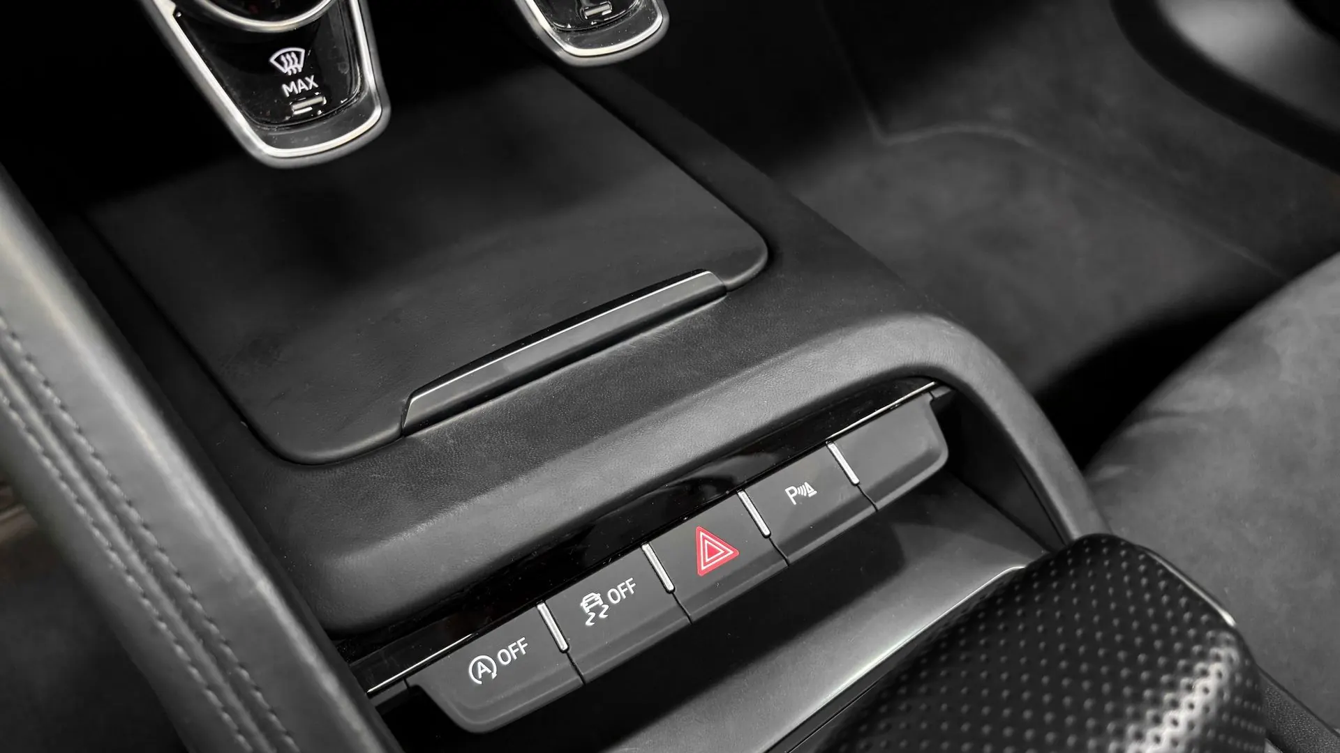 Audi R8 — photo 17